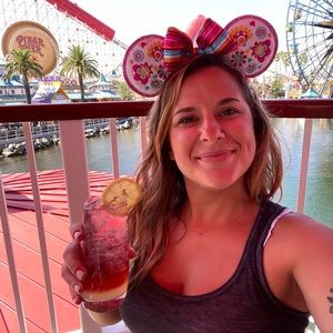 Meet your Posher, Nikki